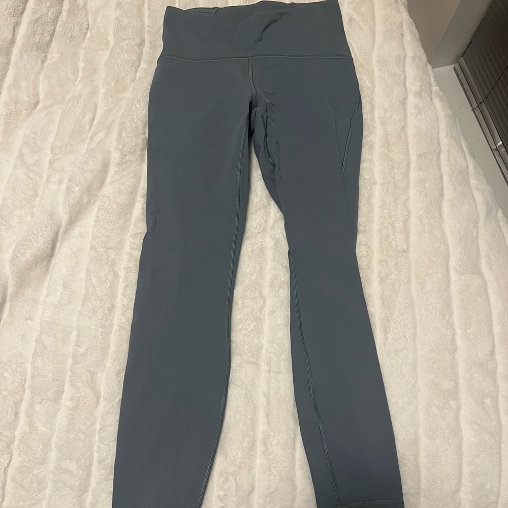 NEVER WORN LULULEMON LEGGINGS